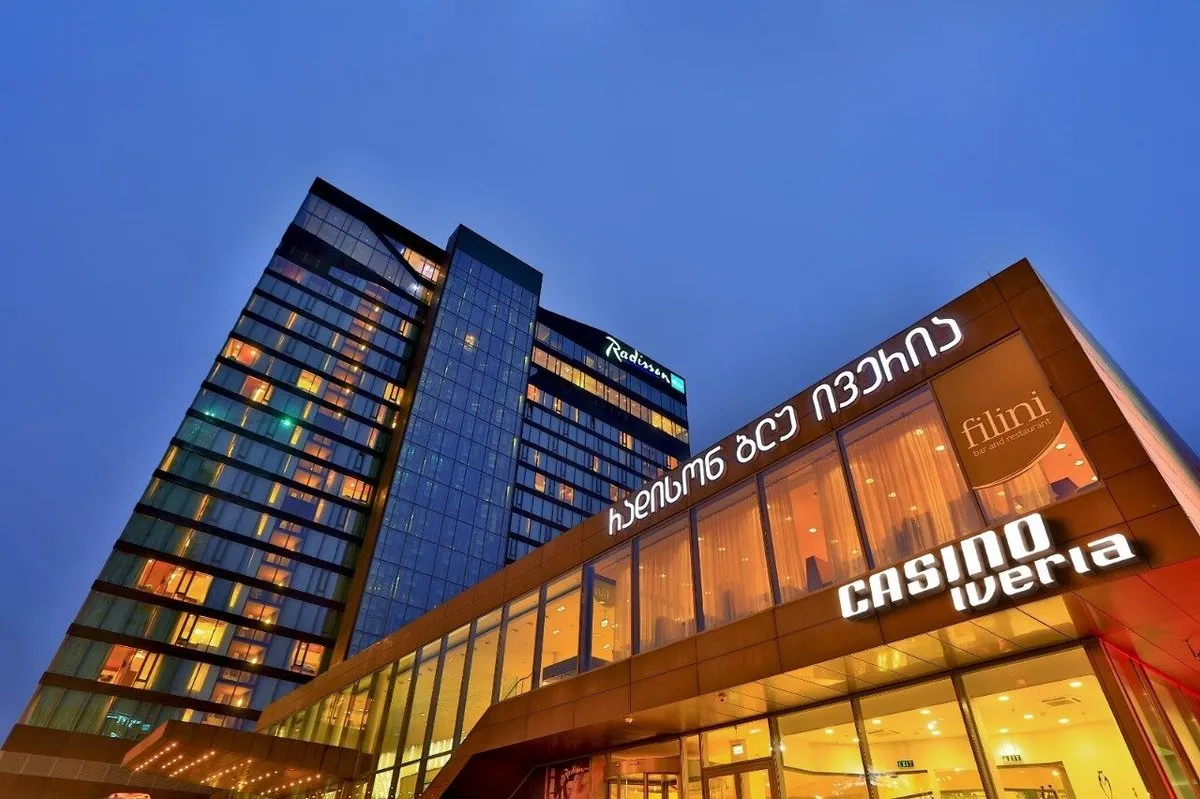 City walk planning for a casino-resort stay